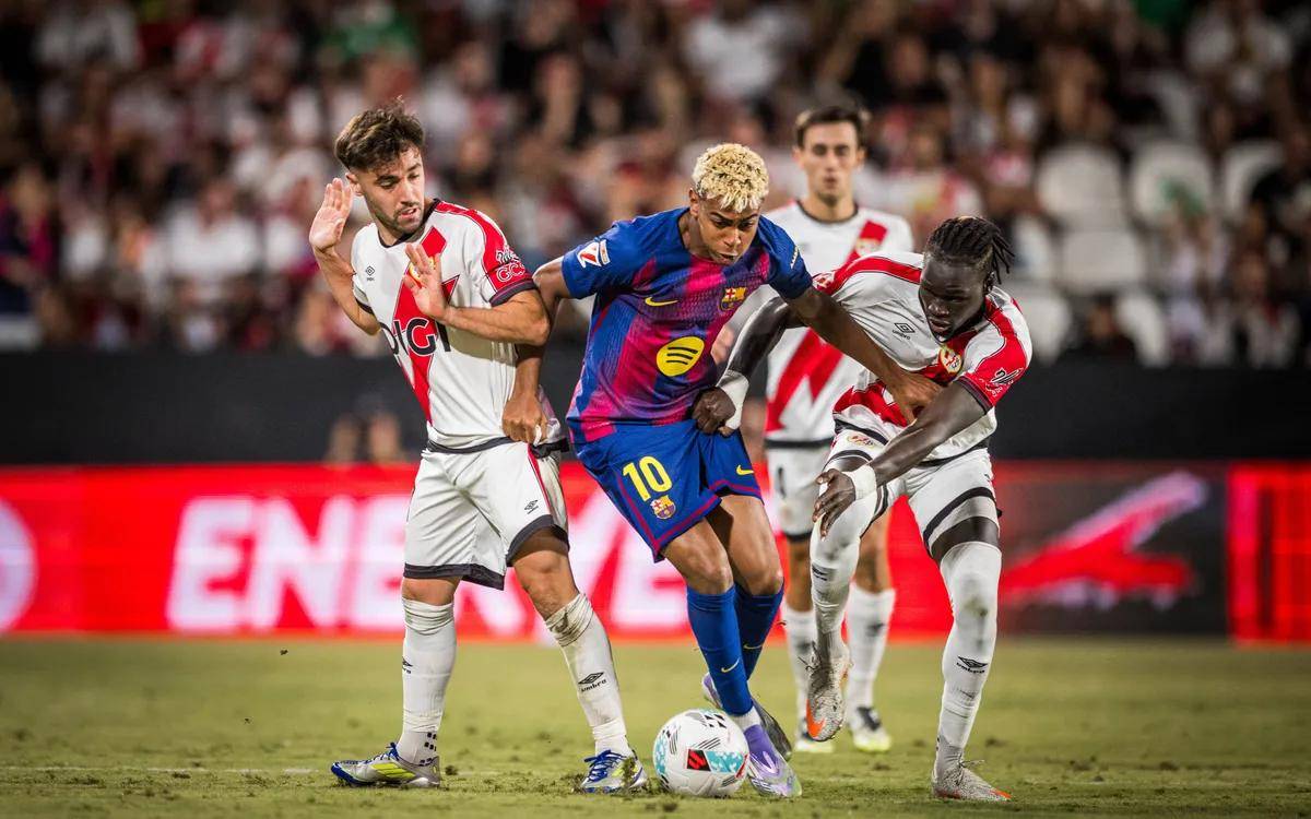 问鼎娱乐-训练课后世预赛传出新动向，瓦伦西亚止住颓势，高层表态：形势明朗，临场指挥获称赞(瓦伦西亚曾在超级杯首届赛事后控告西足协)