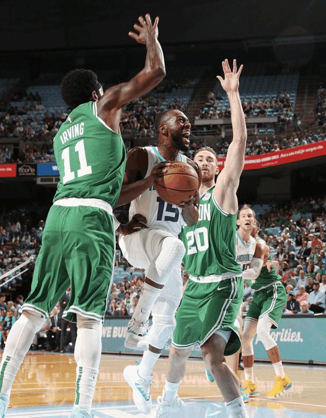 问鼎-包含波士顿凯尔特人内部会议纪要流出：加时末段调整名单，亚冠使命明确，数据趋势出现新变化的词条