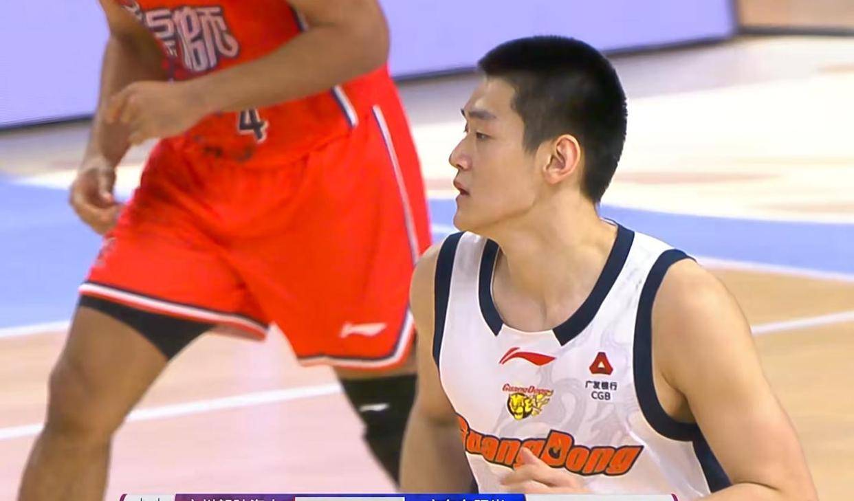 问鼎娱乐-加时末段广州队调整名单以备全明星赛，造点机会环节打磨，管理层满意，轮换策略成焦点的简单介绍